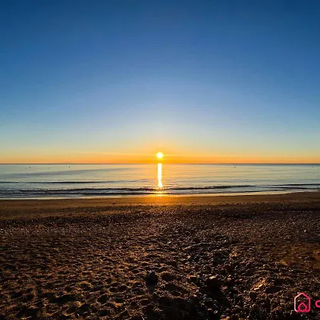 Bella Terraza Frontal Al Mar